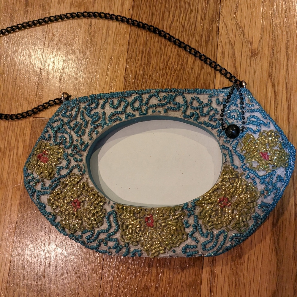Beaded Oval Purse Picture Frame